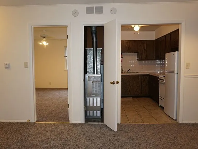 202 S Munroe St — Photo 23