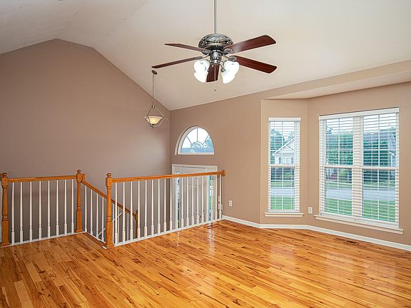 2nd image of 7194 British Rd