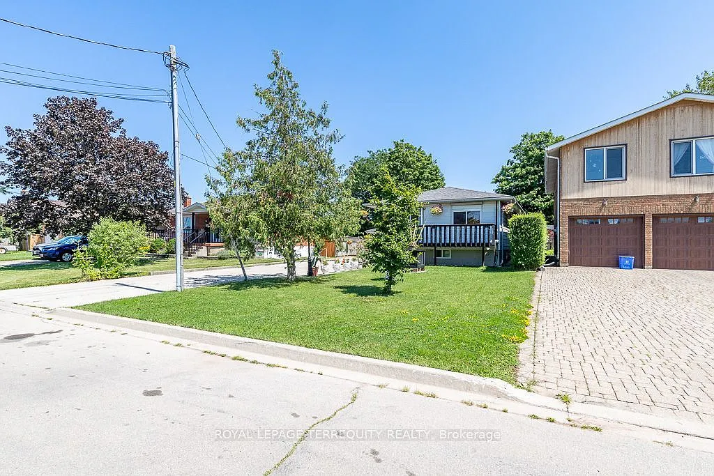 3 bed, $2,750 — Photo 2