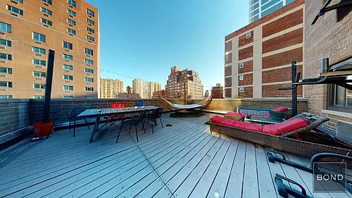 382 3rd Ave Photo 1