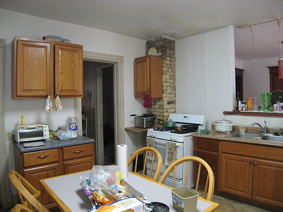4th image of 1249 N 34th St #1251