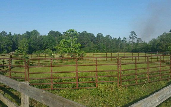 3rd image of 5450 Woodrow Ln #5462