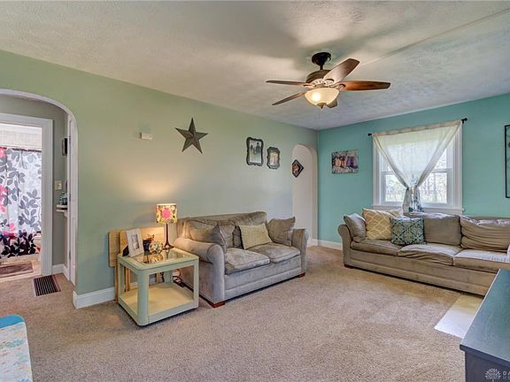 5th image of 355 Birch Rd