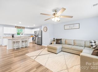 115 Crownpiece St, Troutman, NC 28166