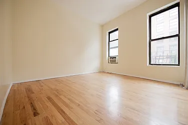 Rented by Nolita Group