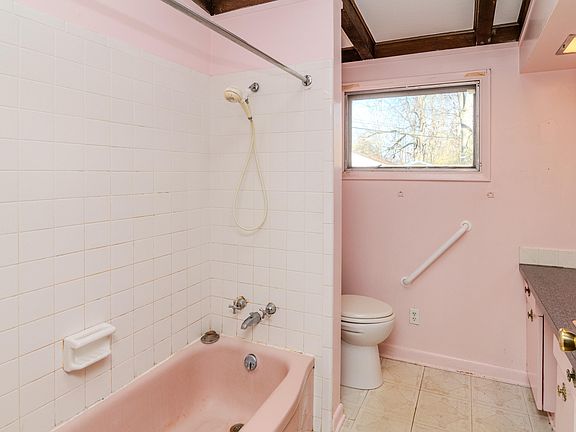 3rd image of 1575 Jacana Dr