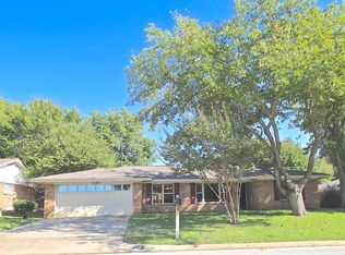 1120 Billie Ruth Lane, Hurst, TX 76053