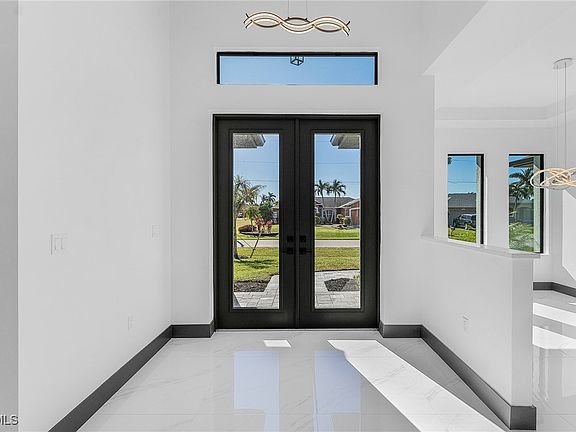 5th image of 2123 SW 52nd Terrace Cpe