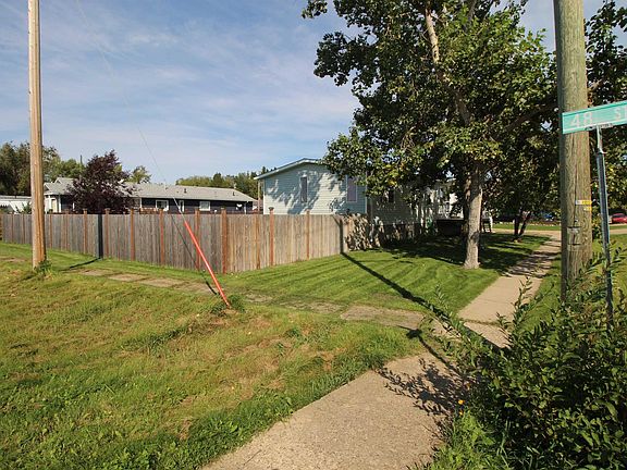 4th image of 5001 48th St