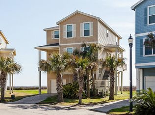 4235 King Rail Cir, Galveston, TX 77554