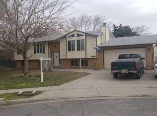 774 N Andrea Cir, Salt Lake City, UT 84116