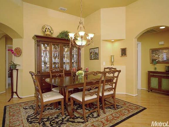 5th image of 514 Diamond Glen Cir