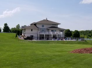 6075 66th Ln N, Loretto, MN 55357