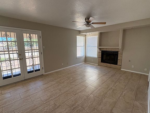 5th image of 1801 Garden Gate Way