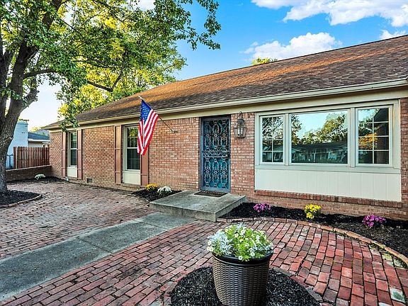 3rd image of 6618 Farmleigh Dr