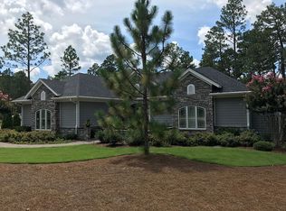 173 National Dr, Pinehurst, NC 28374