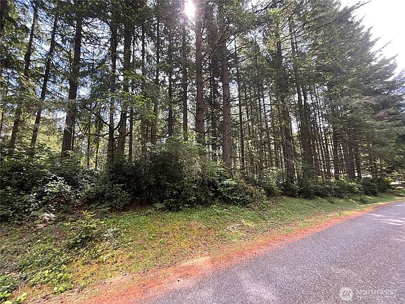 2nd image of 11321 Lake Josephine Avenue