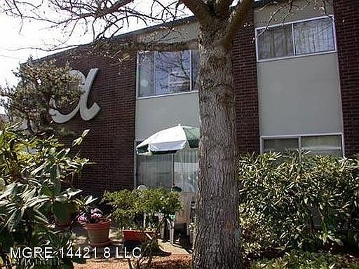 1st image of 14421 8th Ave SW APT 205