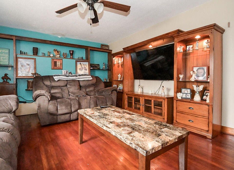 616 Tellico St, Madisonville, TN 37354 Zillow