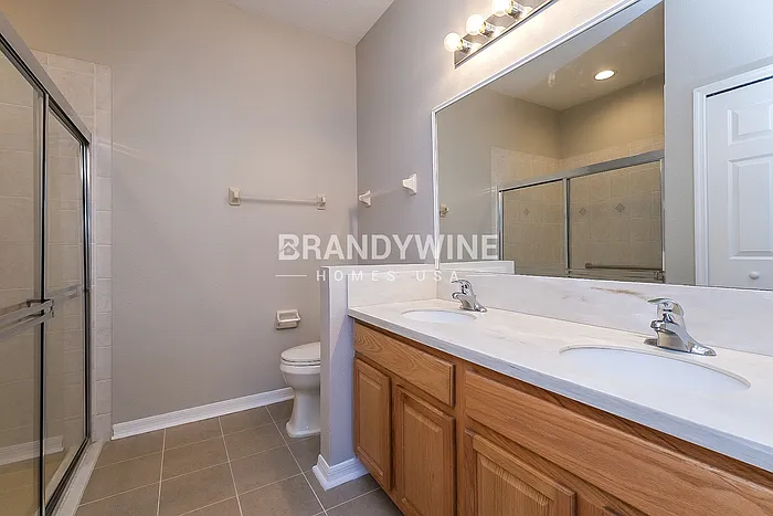 747 Star Pointe Dr — Photo 12