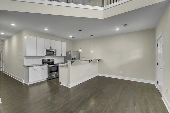 148 Cox St — Photo 2