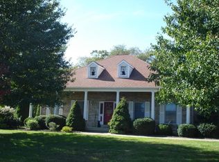 605 Strykers Rd, Phillipsburg, NJ 08865