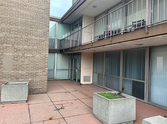 3rd image of 1913 Orleans St