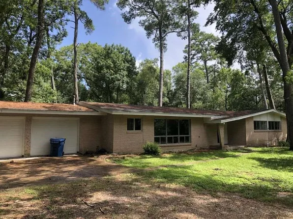 3515 Elm Dr, Dickinson, TX 77539