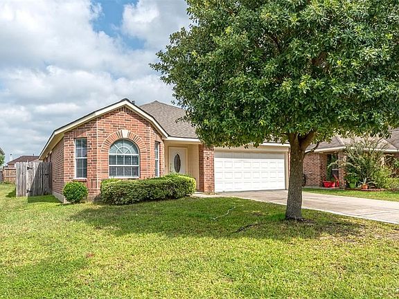 3rd image of 8730 Sorrel Meadows Dr