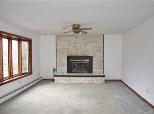 191 Branford Rd APT 2, North Branford, CT 06471