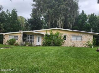 1076 Peter Rd, Daytona Beach, FL 32114