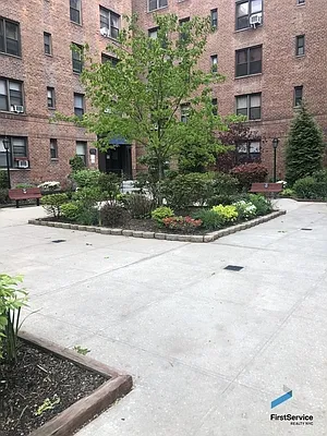 Rented by FirstService Realty (legacy) | media 2