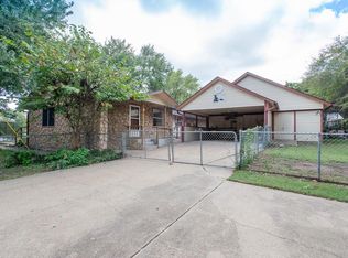 404 Oak Dr, Tool, TX 75143