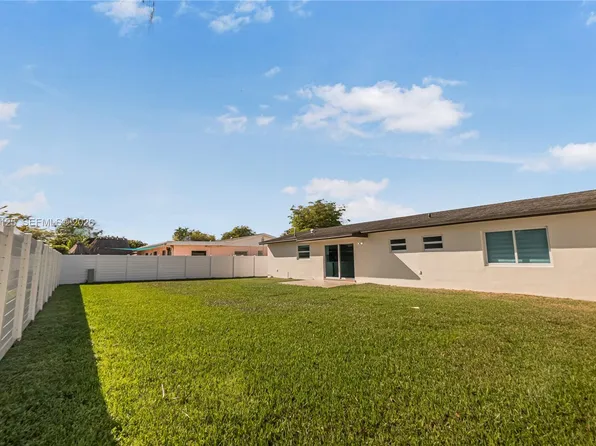 (undisclosed Address), Miami, FL 33186