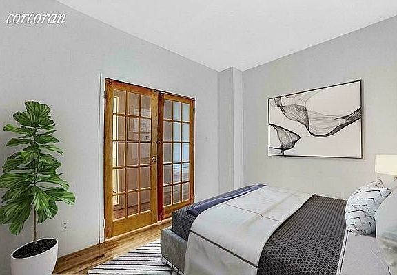 4th image of 226 E 53rd St APT 2B