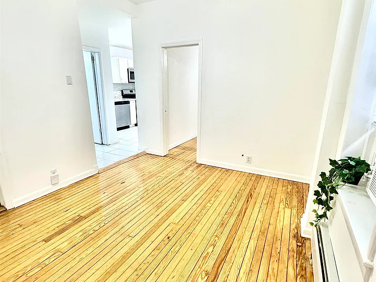 247 Clendenny Ave #1 — Photo 14