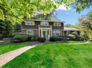 (Undisclosed Address), East Setauket, NY 11733
