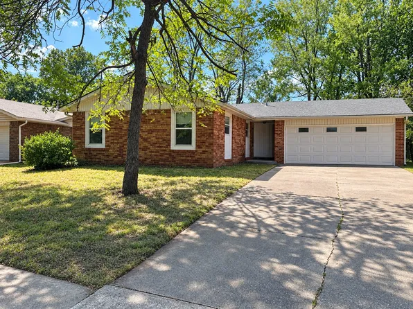 1200 S Fern Ave, Broken Arrow, OK 74012