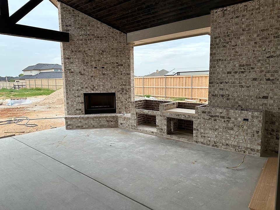 2nd image of 5712 E County Road 93