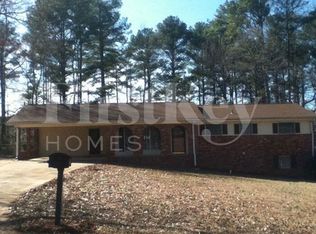 7545 Ann St, Riverdale, GA