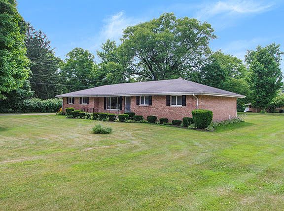 2nd image of 59275 County Road 3