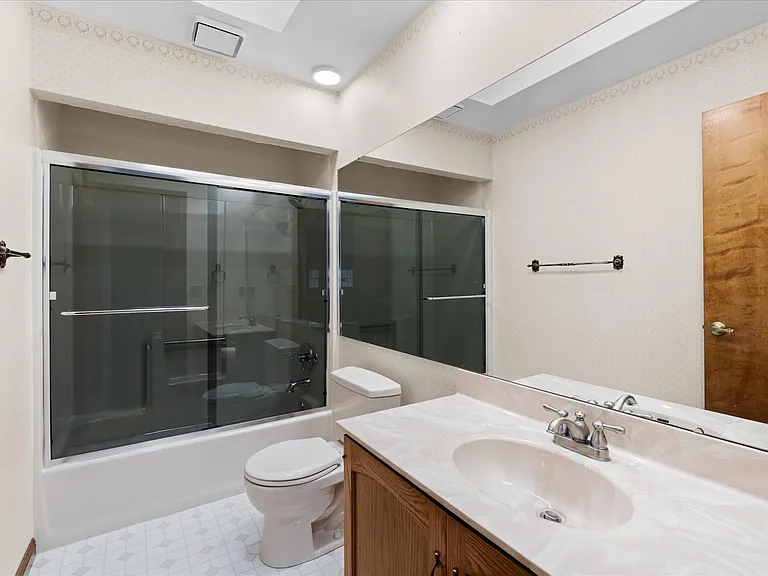 1017 Woodleaf Dr — Photo 28