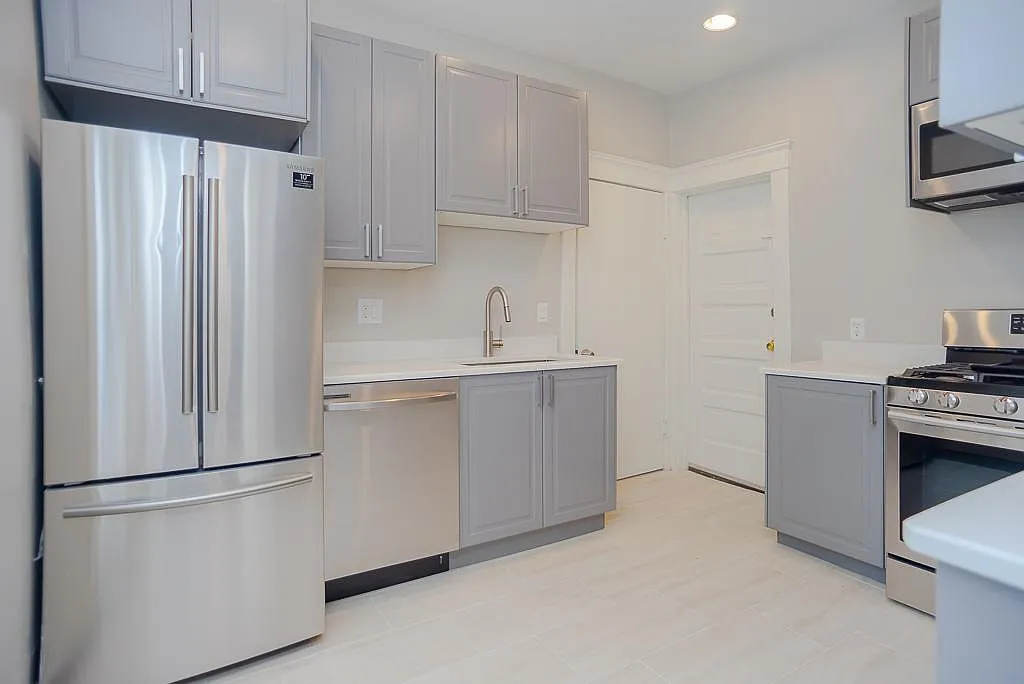 1306 Belle Ave — Photo 1