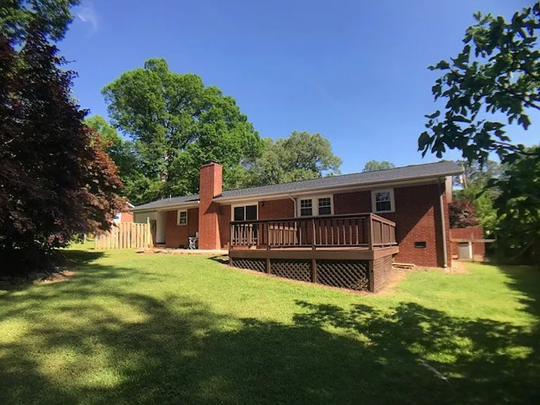 6909 Justice Dr — Photo 24