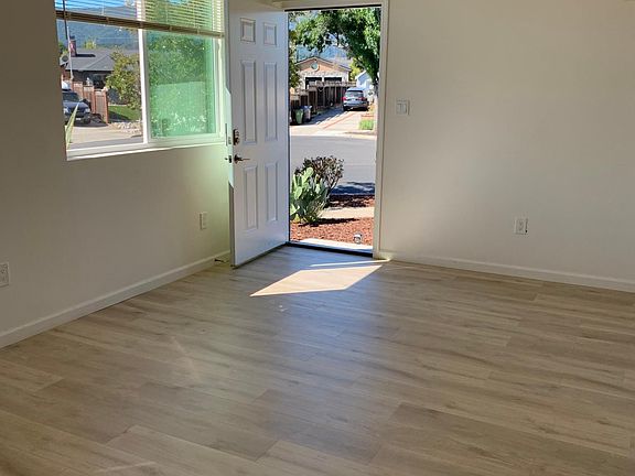 3rd image of 1307 Weathersfield Way #2