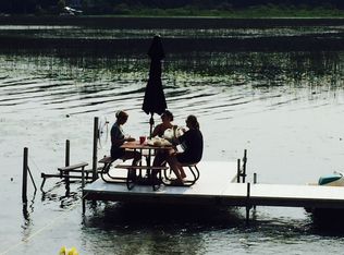 11149 Lakeshore Dr, Three Rivers, MI 49093