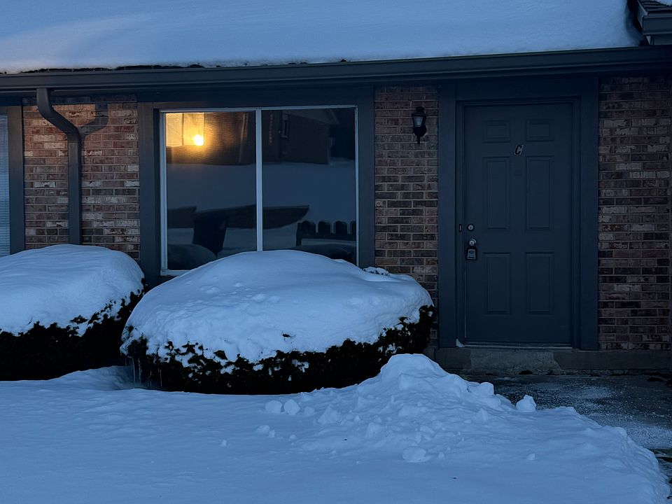 1st image of 1131 Redbluff Dr #C