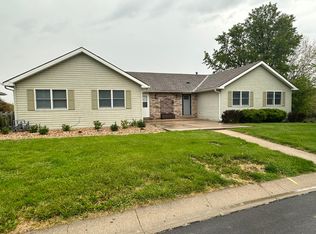 102 Wallingford Dr #A, Platte City, MO 64079