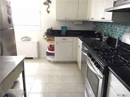 Sold by Charles Rutenberg Realty, Inc. | media 19