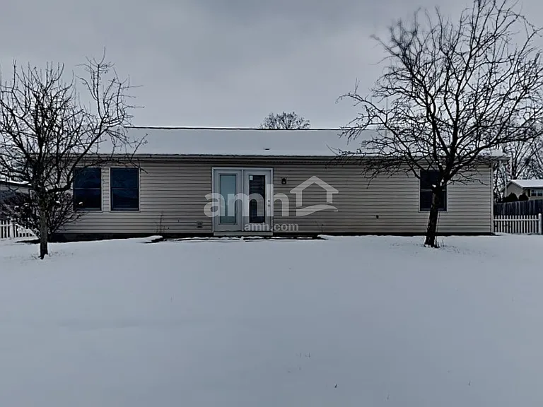 912 Marcia Dr — Photo 18
